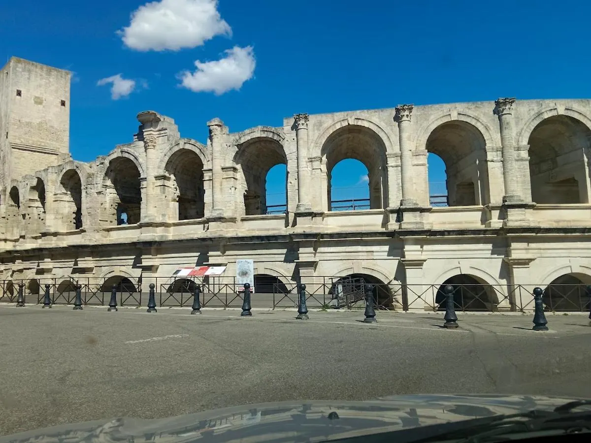 Petite Luma Apartamento Arles