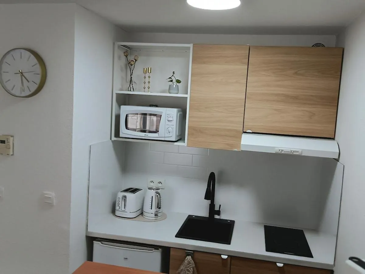 Petite Luma Apartamento Arles